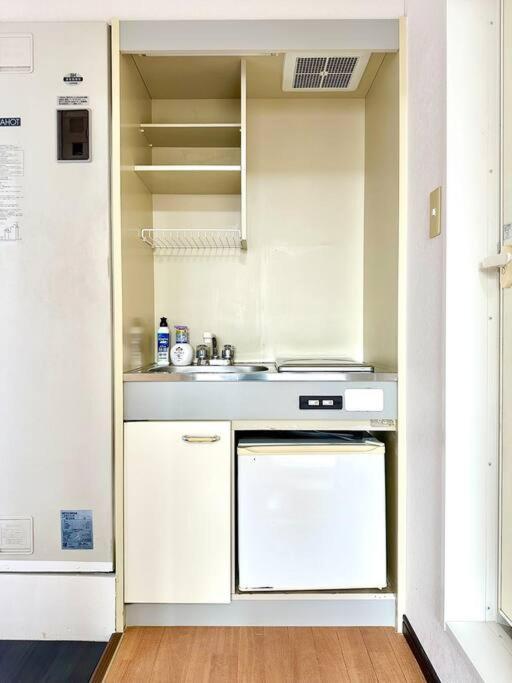 Appartement 203号室花園町駅徒歩2分和室ミニキッチン専用バスルーム付きアクセス抜群 Ōsaka