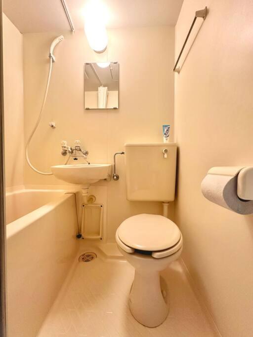 Appartement 203号室花園町駅徒歩2分和室ミニキッチン専用バスルーム付きアクセス抜群 Ōsaka